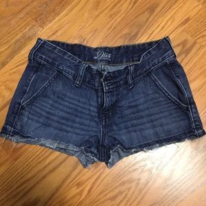 Old navy denim shorts size 2 “diva”